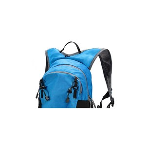 Ventilated Cycling Backpack - Top and shoulder detail