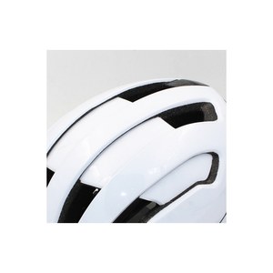 White Road Cycling Helmet - Shell profile detail